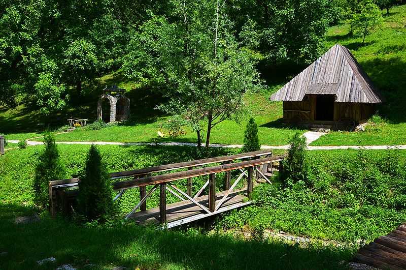 2019/12/images/tour_674/Fruska gora.jpg