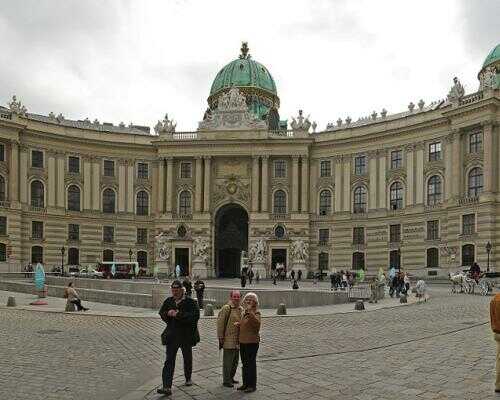2025/02/images/tour_1419/bec3-large.jpeg
