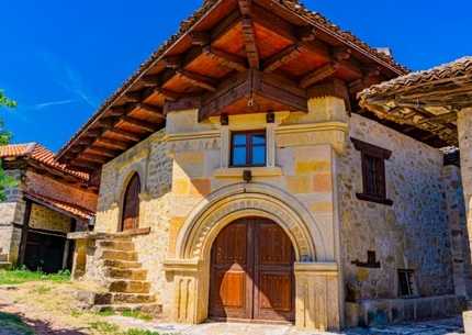 Negotin, prerasti Vratne i Rajačke pimnice, Kladovo, Diana, vodopad Blederija - 1 noćenje