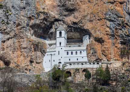 Jednodnevni izlet u Manastir Ostrog