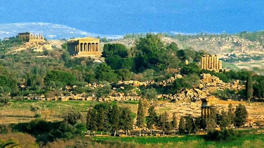 2023/03/images/tour_1240/171695-009-dolina-hramova-na-siciliji.jpg