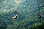 2018/06/images/tour_477/zipline2.jpg