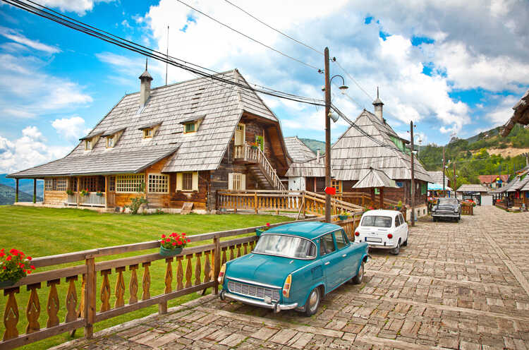 2023/08/images/tour_1342/zlatibor-drvengrad147549566-358219571.jpg