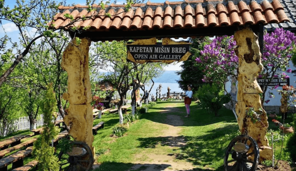 2021/04/images/tour_759/Restoran rucak.png