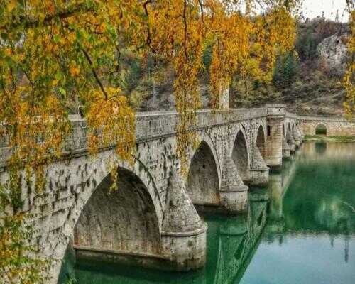2025/04/images/tour_1893/visegrad-most-reka-drina-large.jpeg